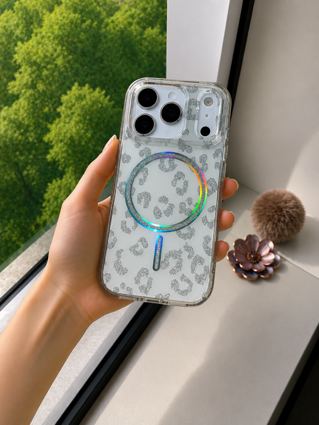 Leopard Pattern MagSafe Case For iPhone17 Pro (Transparent)