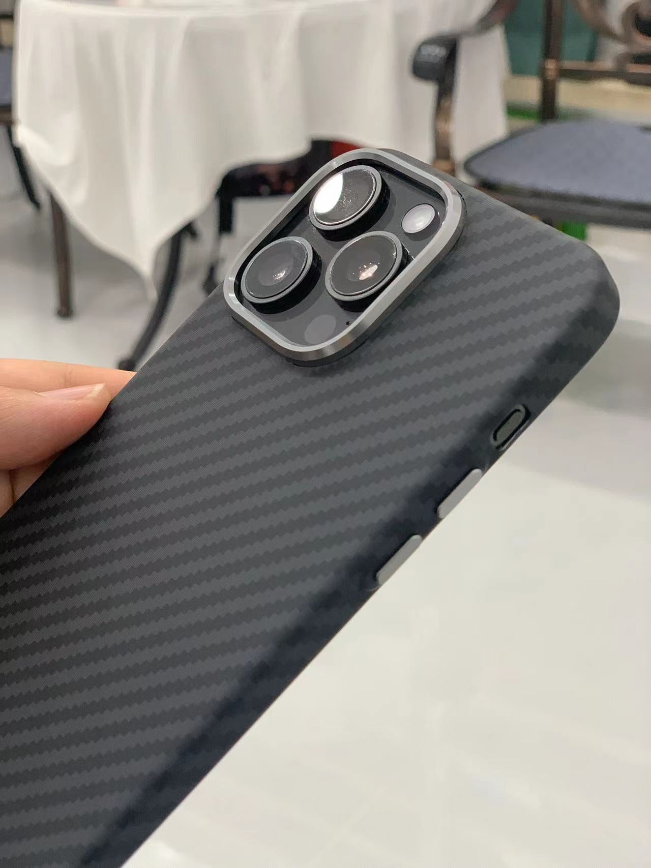 Ultra Hybrid Slim Carbon Fibre Magsafe Case for iPhone 16 Plus (Black)