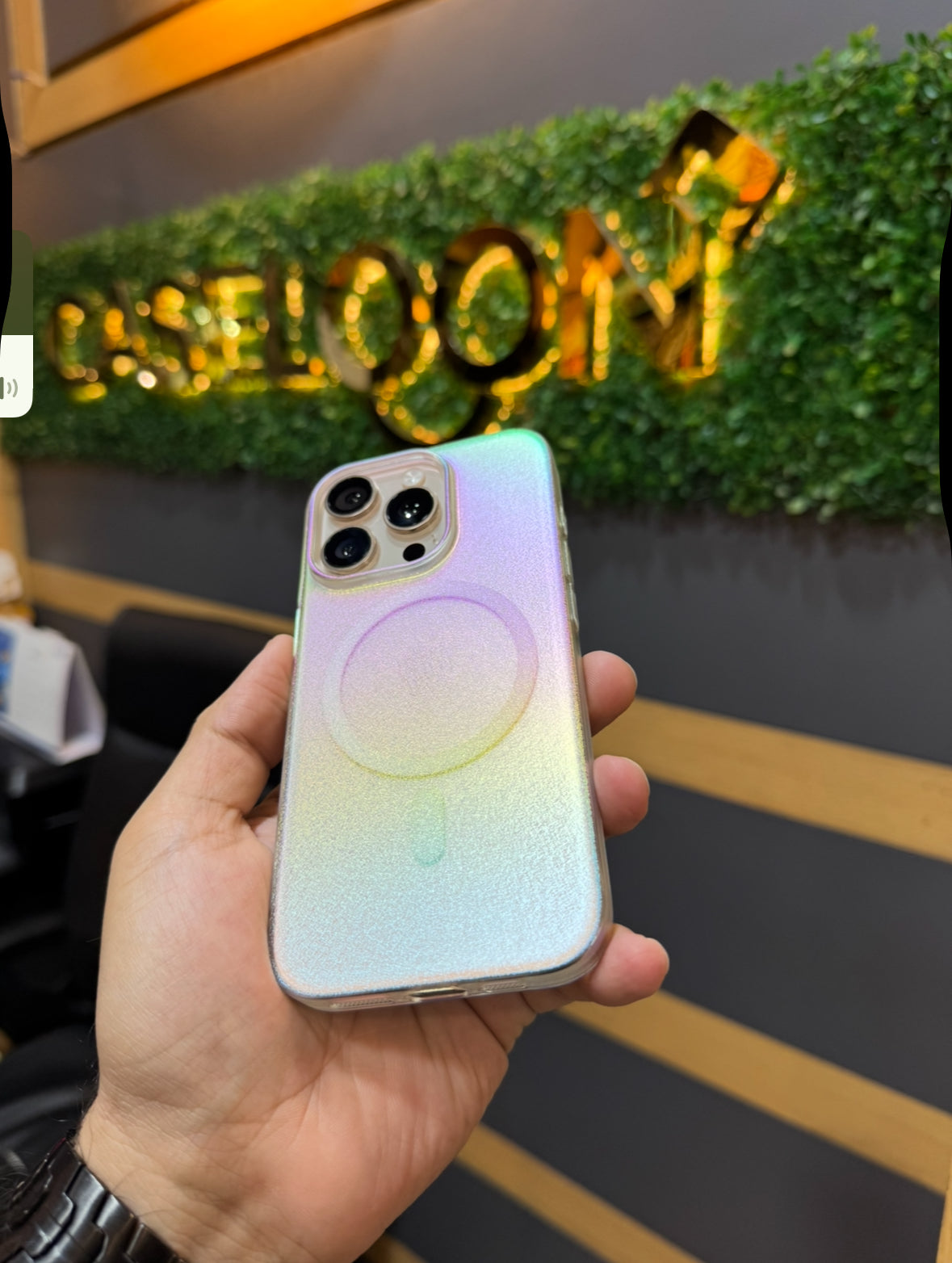 Multicolour Hard PC Aurora Effect Ultra Thin Case for iPhone 16 Pro Max (White)