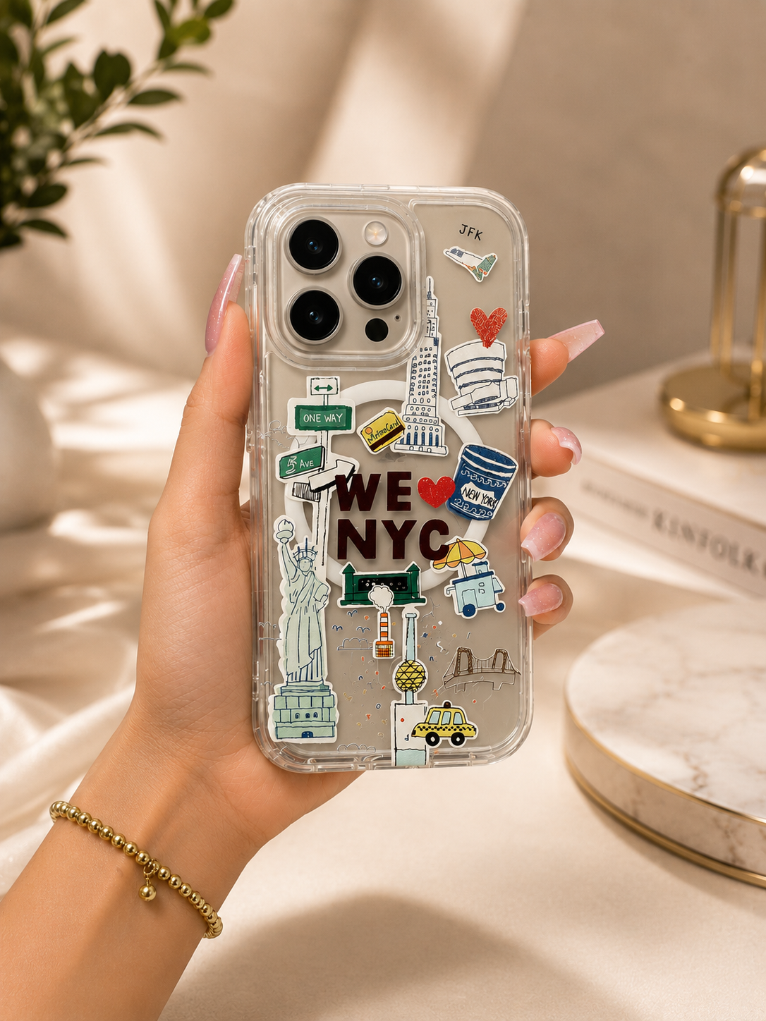 Switch Easy City Series Case for iPhone 15Pro (New York)
