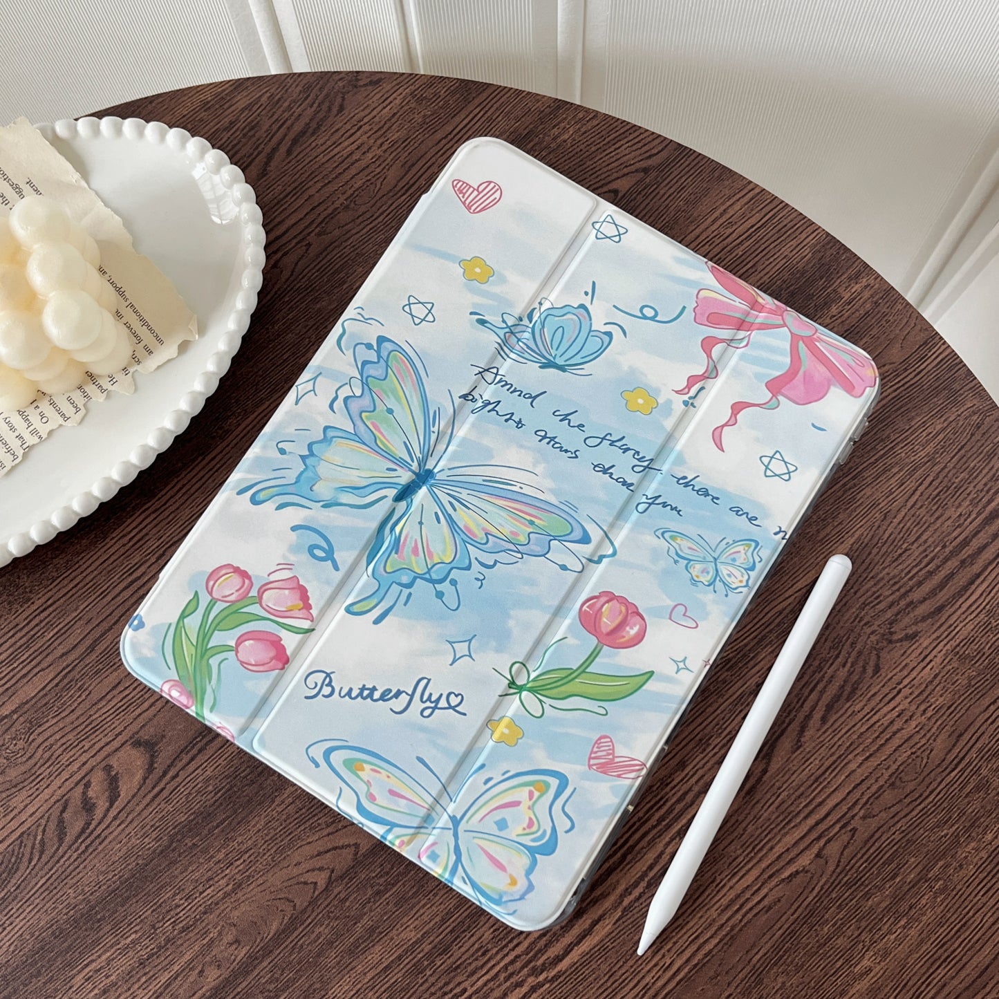 Butterfly Design Case For iPad 10.9(10thGen)/iPad A16(2025)(11thGen)(Light Blue)