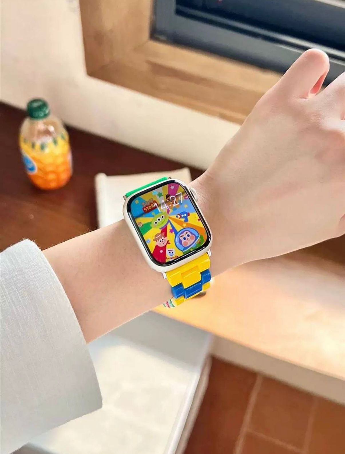 Colourful Poly Carbonate Apple iWatch Band for iWatch 44/45/46 & 49mm