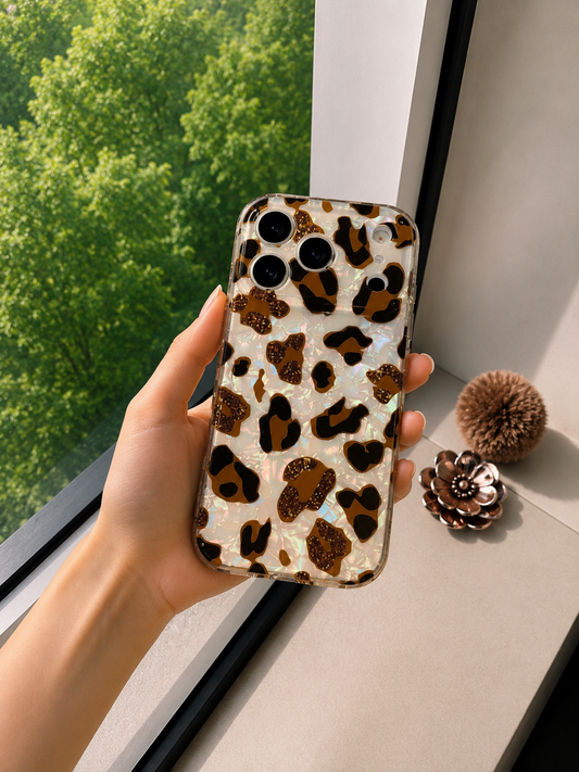 Leopard Pattern Case For iPhone17 Pro (Brown)