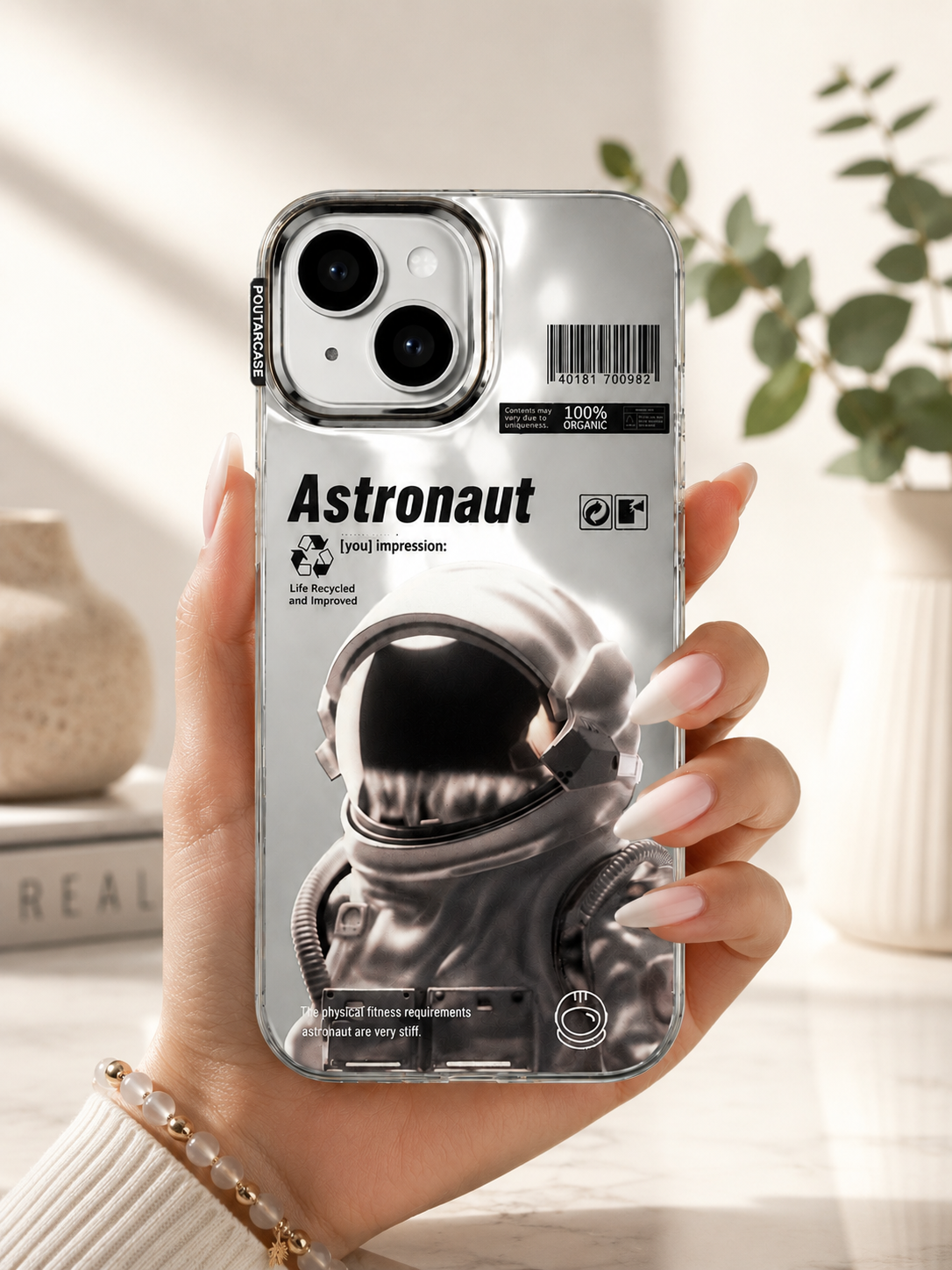 Astronaut Cartoon Designer Case For iPhone 15 Plus(Silver)