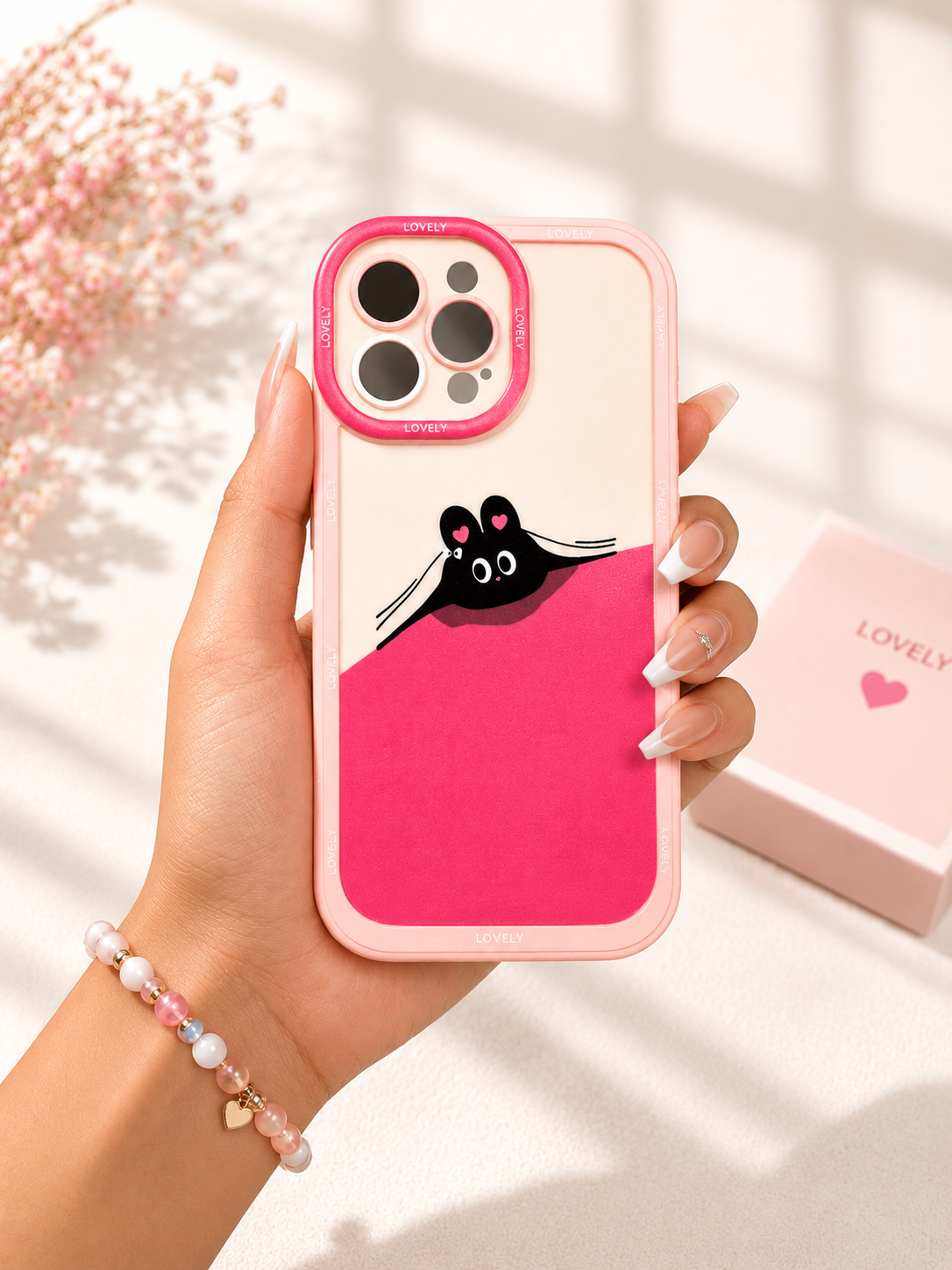 Silicon Charm Case For iPhone 15Pro (Black Mouse)