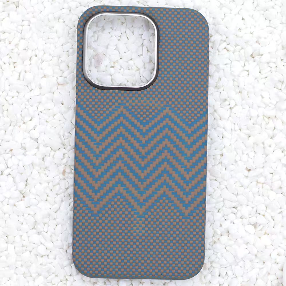 Aramid Carbon Fibre Ultra Slim Case for iPhone 15 Pro Max (Grey)