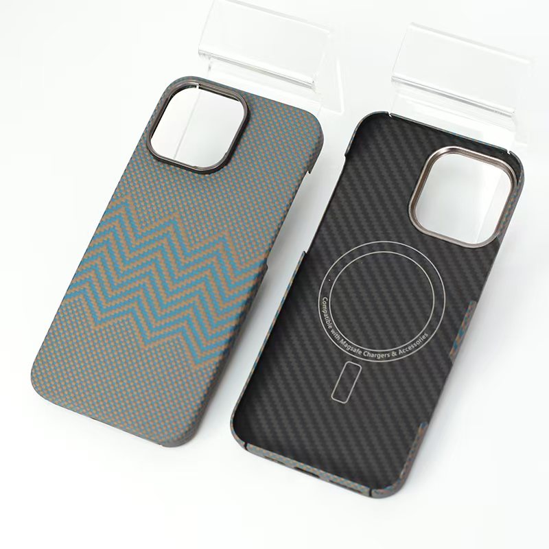 Aramid Carbon Fibre Ultra Slim Case for iPhone 15 Pro Max (Grey)