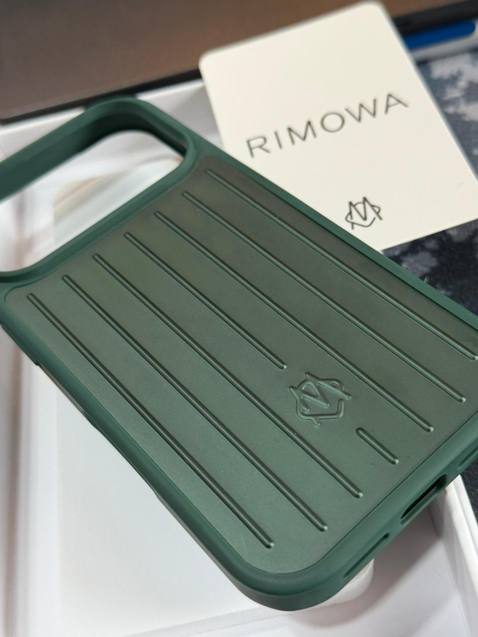 Aluminium Phone Case for iPhone 17 Pro (Green)